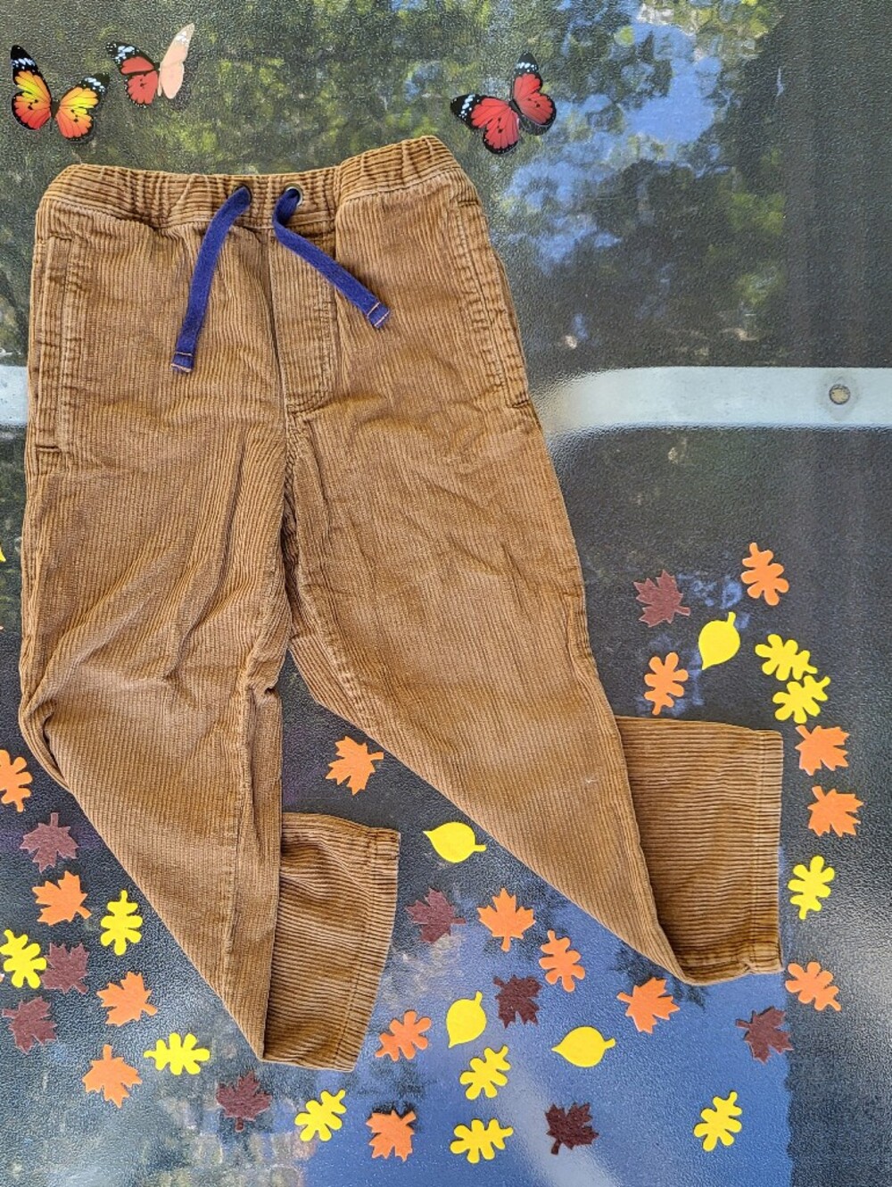 Mini Boden corduroys size 7 - Picture 3 of 3